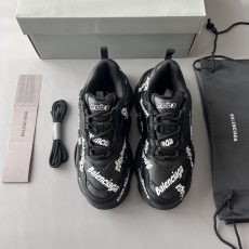 Balenciaga Sneakers